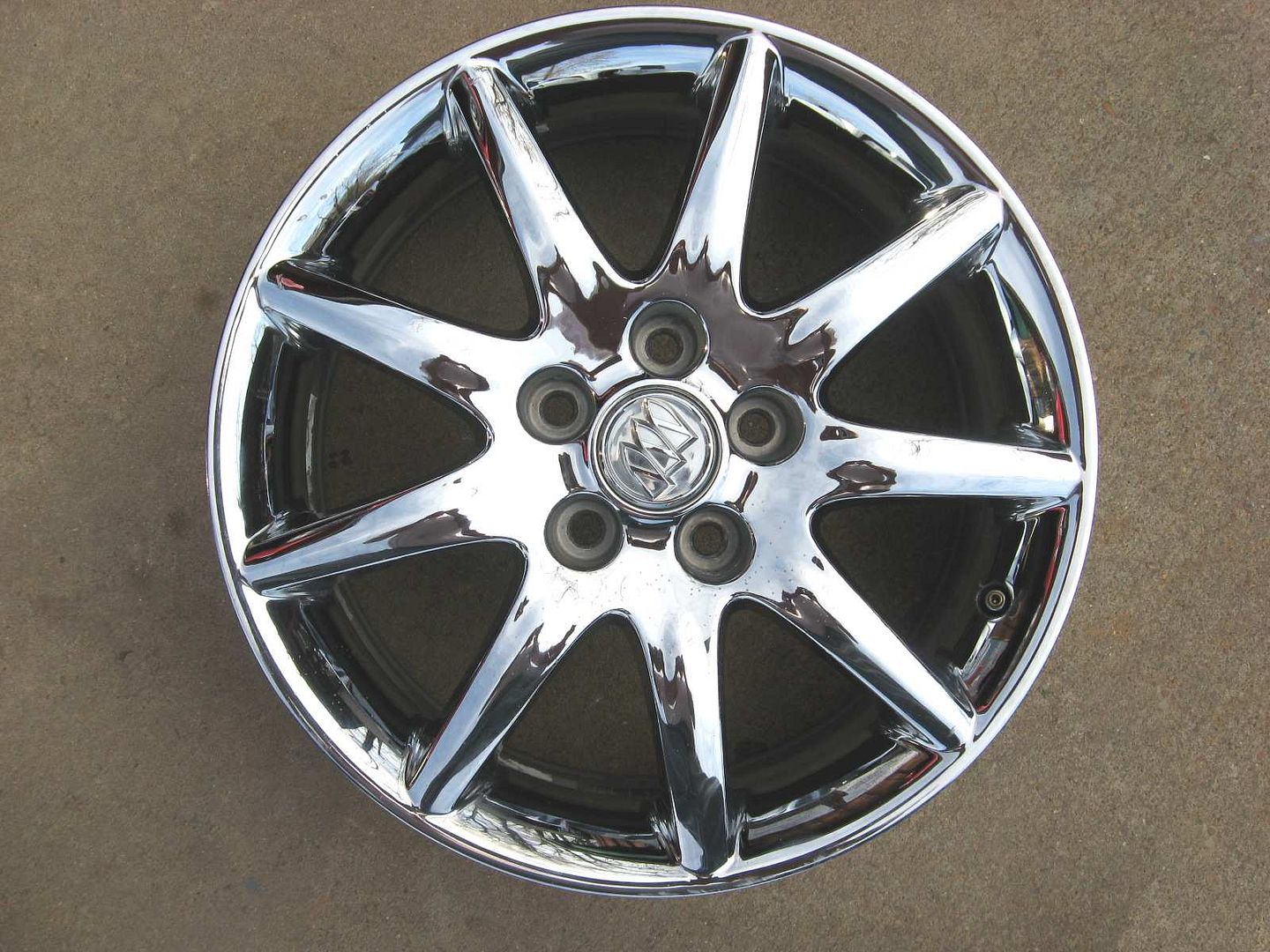 Buick Lucerne Factory 17x7 Chrome Wheel Rim 2006 2007 2008 2009 2010